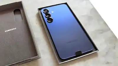 هل Galaxy S25 يستحق سعره؟ تحليل قبل الشراء أول انطباع بعد فتح العلبةGalaxy S25