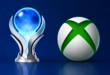 شعار Xbox بجانب كأس إنجازات بتصميم مستقبلي باللونين الأخضر والبلاتيني
