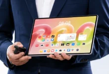 جهاز Huawei MatePad Pro بشاشة OLED مع لوحة مفاتيح وقلم ذكي