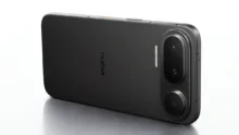 هاتف Nubia NaviX Ultra بتصميم خلفي أفقي وزر AI مخصص للذكاء الاصطناعي