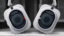 سماعات Nothing Headphone (1) Pro بتصميم شفاف وأطراف مستديرة
