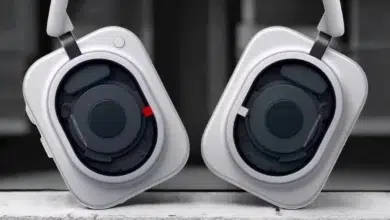 سماعات Nothing Headphone (1) Pro بتصميم شفاف وأطراف مستديرة