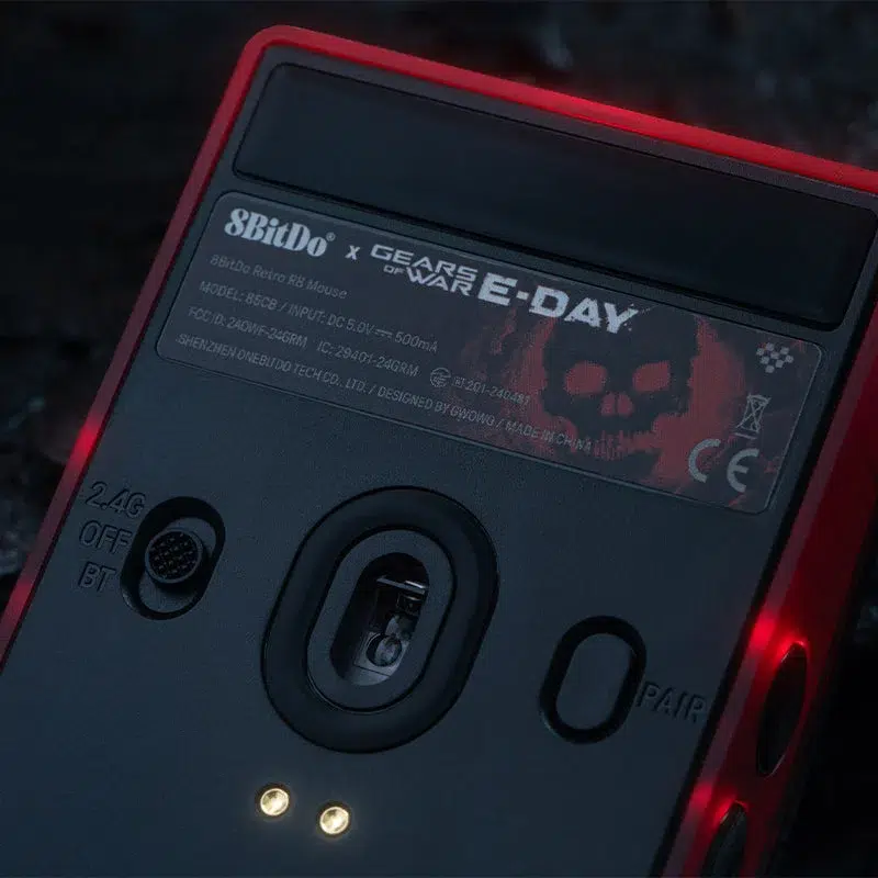 تصميم ماوس 8BitDo Retro R8 الخاص بلعبة Gears of War: E-Day