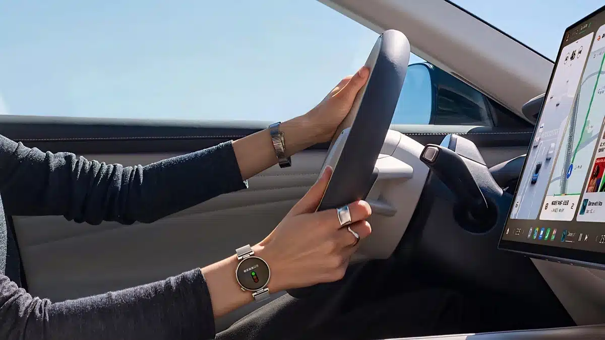 Xiaomi Watch S5 41mm بنظام HyperOS 4 وتكامل مع سيارات Xiaomi