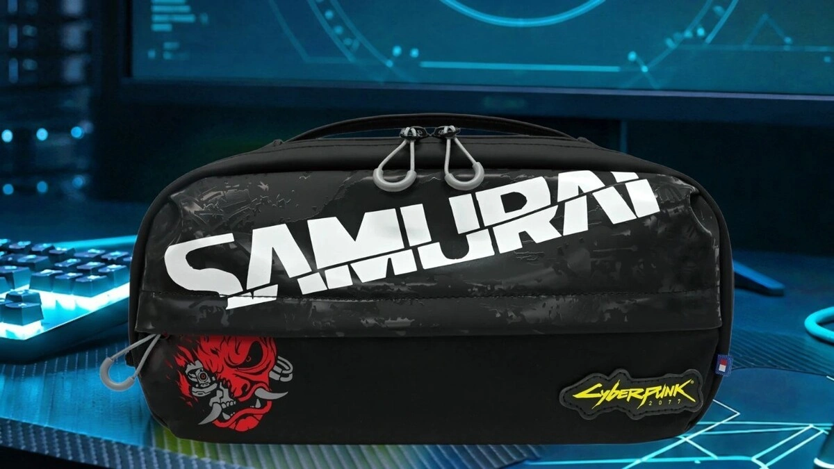 حقيبة Adventure Pack بتصميم Cyberpunk 2077 لجهاز Nintendo Switch 2