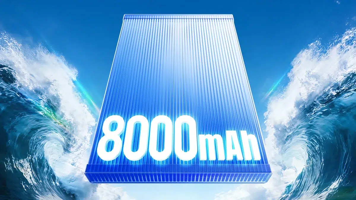 realme C100 بهاتف ببطارية 8000mAh ومقاومة للماء والغبار