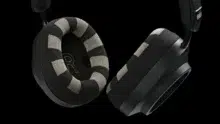 سماعة Neurable One المزودة بنظام EEG لمراقبة إشارات الدماغ