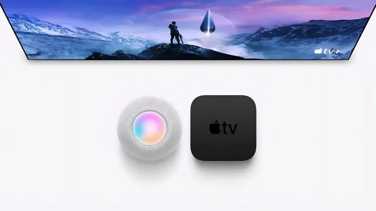 جهاز Apple TV 4K مع جهاز التحكم Siri Remote، الذي قد يحصل على مكبر صوت لتسهيل العثور عليه.
