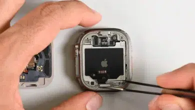 Apple Watch Series 12 تحصل على 4 من 10 في سهولة الإصلاح