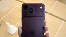 iPhone 18 Pro Burgundy مع تغير اللون حول الكاميرات