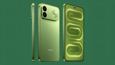 هاتف REDMI K100 باللون الأخضر مع عرض التصميم الخلفي والشاشة ووحدة الكاميرات.
