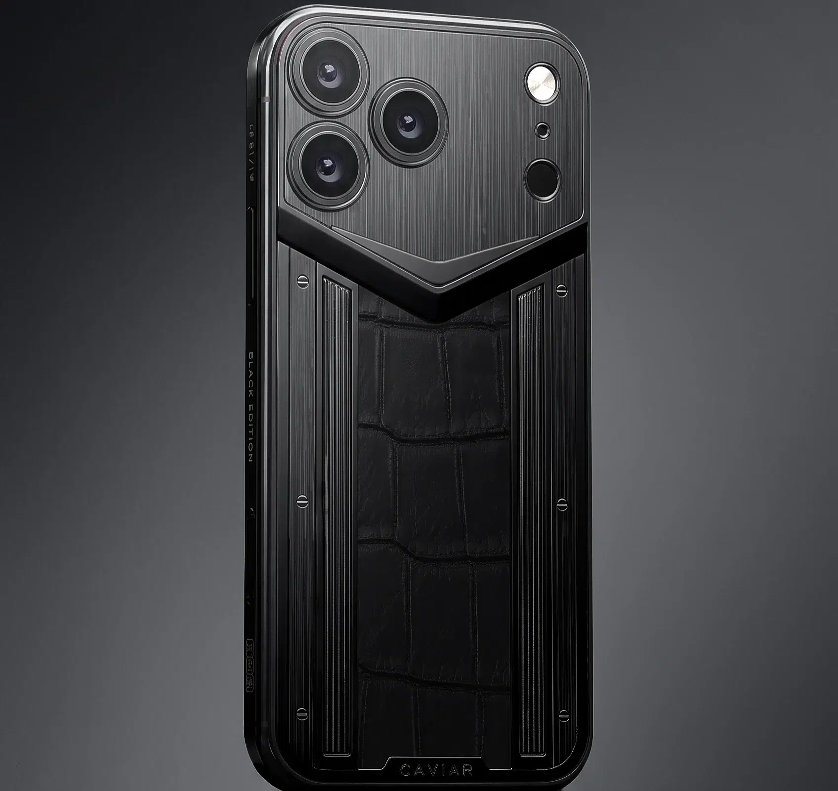 تصميمات Caviar Black Edition لهواتف iPhone 18 Pro وiPhone Duo